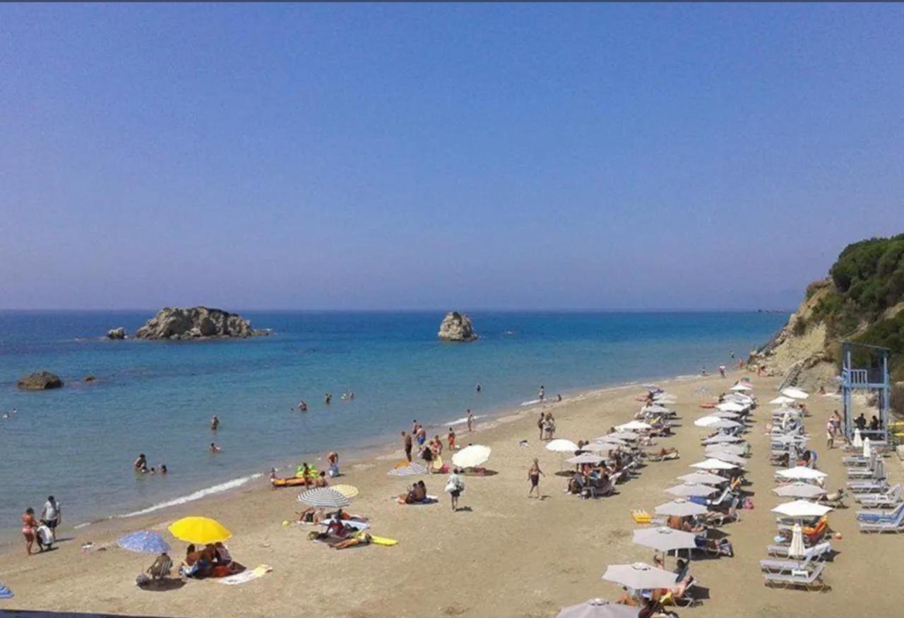 Stefanias Prasoudi Beach Ágios Matthaíos المظهر الخارجي الصورة