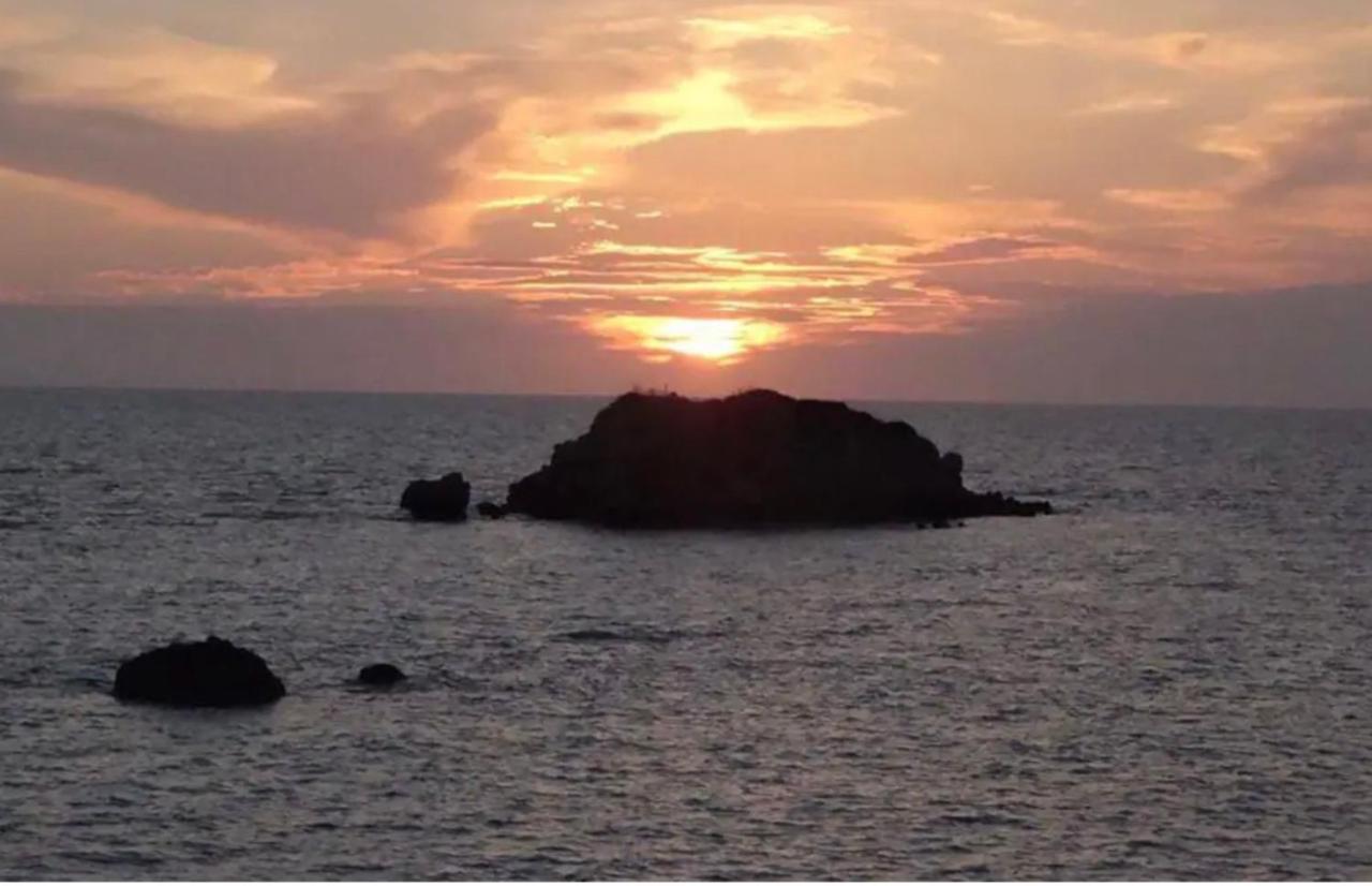 Stefanias Prasoudi Beach Ágios Matthaíos المظهر الخارجي الصورة